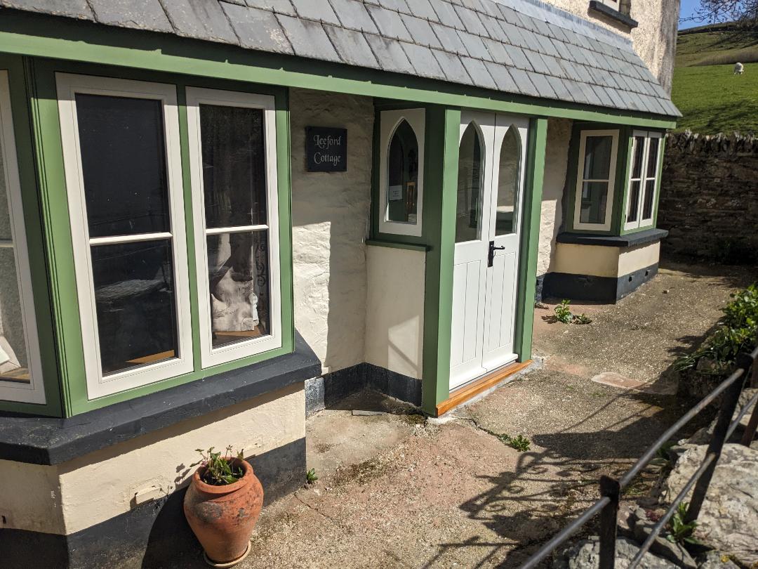 Custom Windows Devon 