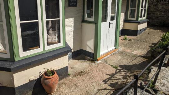 Custom Windows Devon 