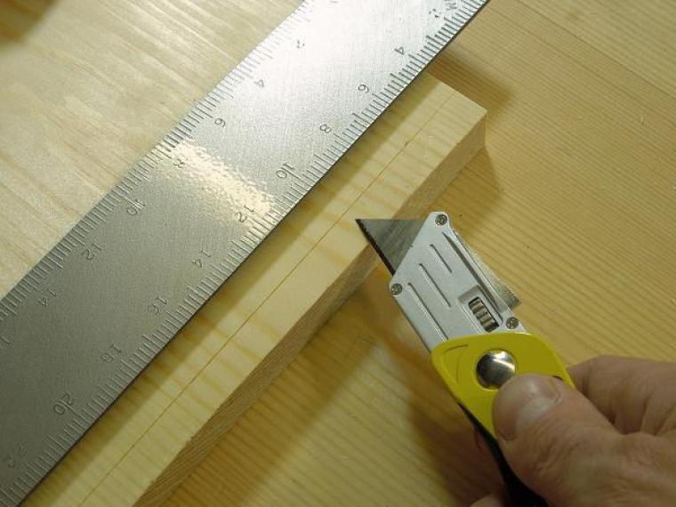Cutting to a Knife line