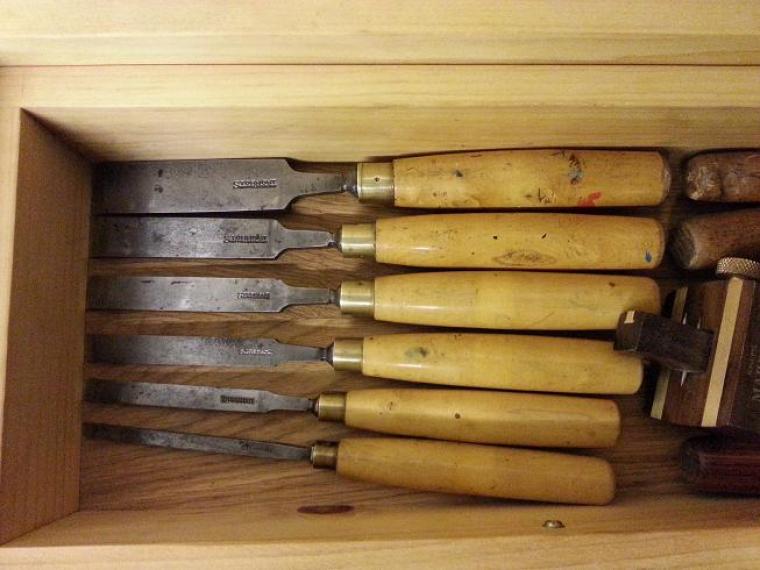 Stormont Chisels