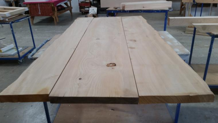 Preparing a big table top