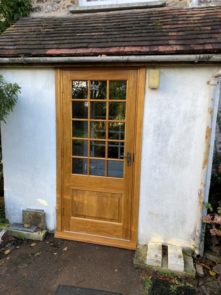 Stunning front door custom made in hardwood