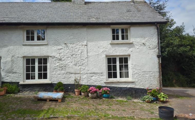 How much are windows for a cottage