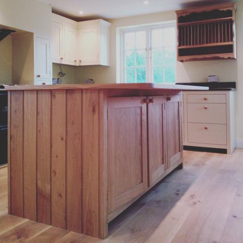 Cottage style Oak wood kitchen island 