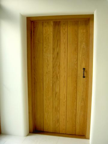 Oak ledge and braced door