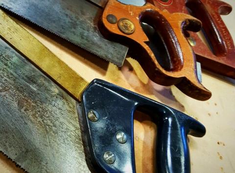 Sharpened tenon saws
