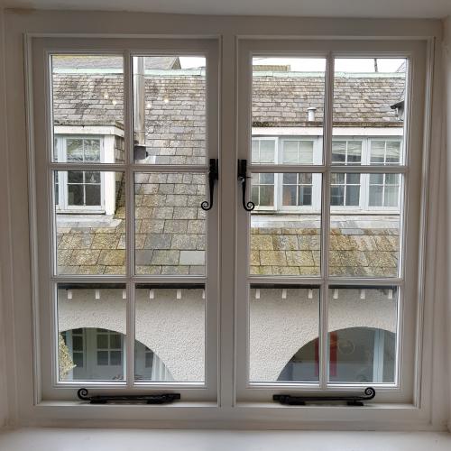 Custom Made Hardwood Windows Made in Devon